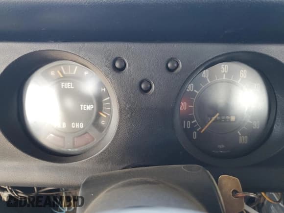 ✅ 1974 Toyota Land Cruiser • VIN: FJ5546419 • Лот: 48010795. Опубликован ранее на Copart с пробегом 85 596 миль. Бесплатный доступ к архиву аукционных продаж из США и подробный отчёт об истории автомобиля на DreamBid. Изображение 9.