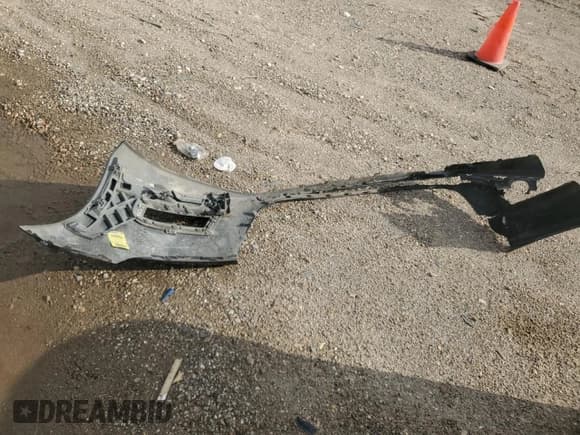 ✅ 2017 Volkswagen Golf S • VIN: 3VW217AU2HM016173 • Lot: 90089055. Wystawiony na Copart z przebiegiem 133 301 mil. Bezpłatny archiwum sprzedaży aukcyjnych z USA i szczegółowy raport historii pojazdu na DreamBid. Zdjęcie 12.