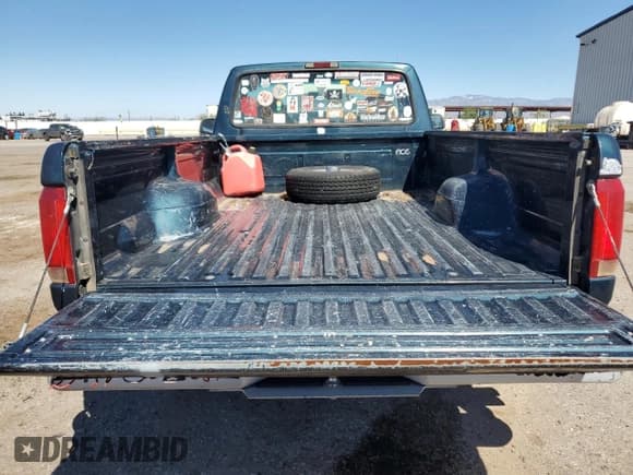 ✅ 1995 Ford F-150 • VIN: 1FTEF15Y1SLC03960 • Lot: 85732785. Listed on Copart with 138,471 mi. Free auction sales archive from the USA and detailed vehicle history report at DreamBid. Image 10.