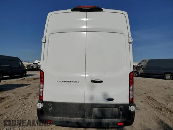 ✅ 2023 Ford Transit Cargo • VIN: 1FTBR1X85PKA18265 • Lot: 46714385. Listed on Copart with 62,737 mi. Free auction sales archive from the USA and detailed vehicle history report at DreamBid. Image 6.