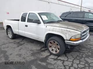 2003 Dodge Dakota SLT with VIN 1D7HL42N83S296040, listed as a IAAI auction lot 41462371 with 250,407 mi miles and . Bid and sale history available at DreamBid. Image 1.