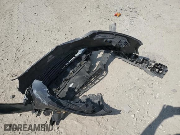 ✅ 2015 Ford Focus Titanium • VIN: 1FADP3N23FL274959 • Lot: 71277115. Wystawiony na Copart z przebiegiem 179 632 mil. Bezpłatny archiwum sprzedaży aukcyjnych z USA i szczegółowy raport historii pojazdu na DreamBid. Zdjęcie 12.