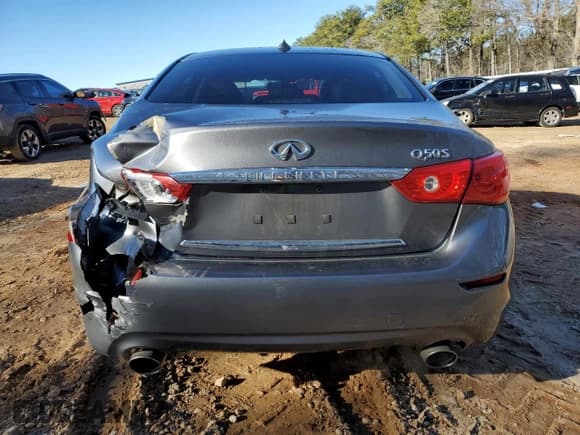 ✅ 2017 Infiniti Q50 Premium • VIN: JN1EV7AP0HM735936 • Lot: 88270135. Wystawiony na Copart z przebiegiem 45 088 mil. Bezpłatny archiwum sprzedaży aukcyjnych z USA i szczegółowy raport historii pojazdu na DreamBid. Zdjęcie 6.