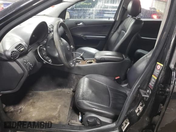 ✅ 2005 Mercedes-Benz C 240 • VIN: WDBRF81J85F591192 • Lot: 47052025. Wystawiony na Copart z przebiegiem 143 191 mil. Bezpłatny archiwum sprzedaży aukcyjnych z USA i szczegółowy raport historii pojazdu na DreamBid. Zdjęcie 7.