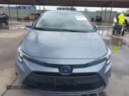 ✅ 2024 Toyota Corolla Hybrid LE • VIN: JTDBCMFE6R3067269 • Лот: 42902737. Опубликован ранее на IAAI с пробегом 13 179 миль. Бесплатный доступ к архиву аукционных продаж из США и подробный отчёт об истории автомобиля на DreamBid. Изображение 6.