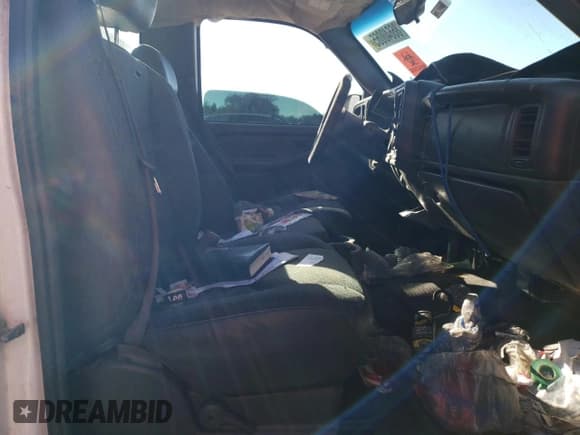 ✅ 2006 GMC Sierra 1500 Work Truck • VIN: 3GTEC14X36G204886 • Lot: 86640065. Listed on Copart with Not provided. Free auction sales archive from the USA and detailed vehicle history report at DreamBid. Image 10.