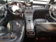 ✅ 2017 Mercedes-Benz C 300 • VIN: 55SWF4JB4HU225968 • Lot: 91599035. Wystawiony na Copart z przebiegiem 194 885 mil. Bezpłatny archiwum sprzedaży aukcyjnych z USA i szczegółowy raport historii pojazdu na DreamBid. Zdjęcie 8.