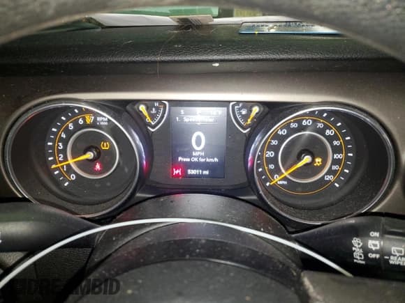 ✅ 2018 Jeep Wrangler Sport S • VIN: 1C4GJXAG6JW179854 • Lot: 47454665. Listed on Copart with 53,011 mi. Free auction sales archive from the USA and detailed vehicle history report at DreamBid. Image 9.