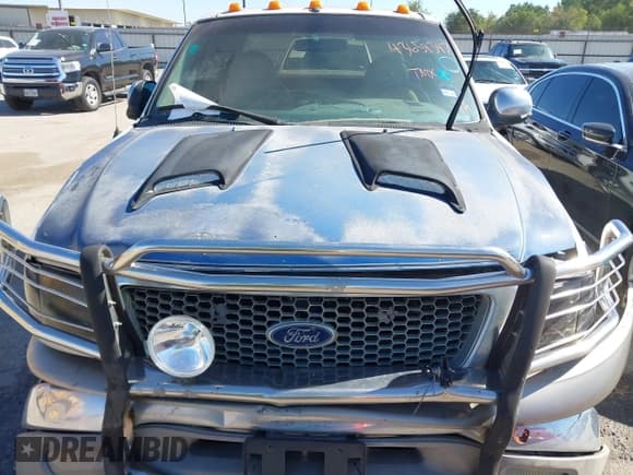 ✅ 1997 Ford F-150 XL • VIN: 2FTDX0765VCA90446 • Lot: 43658347. Listed on IAAI with 129,908 mi. Free auction sales archive from the USA and detailed vehicle history report at DreamBid. Image 10.