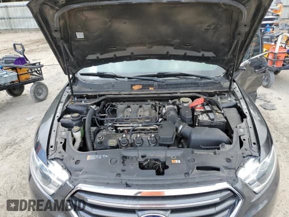 ✅ 2018 Ford Taurus Limited • VIN: 1FAHP2F88JG103270 • Lot: 85266195. Wystawiony na Copart z przebiegiem 116 727 mil. Bezpłatny archiwum sprzedaży aukcyjnych z USA i szczegółowy raport historii pojazdu na DreamBid. Zdjęcie 11.