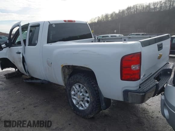 ✅ 2013 Chevrolet Silverado 2500HD Work Truck • VIN: 1GC2KVCGXDZ364534 • Lot: 41418172. Listed on IAAI with 174,449 mi. Free auction sales archive from the USA and detailed vehicle history report at DreamBid. Image 3.