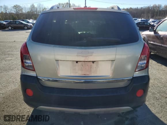 ✅ 2013 Chevrolet Captiva Sport LS • VIN: 3GNAL2EK4DS582837 • Lot: 80129574. Wystawiony na Copart z przebiegiem 222 122 mil. Bezpłatny archiwum sprzedaży aukcyjnych z USA i szczegółowy raport historii pojazdu na DreamBid. Zdjęcie 6.