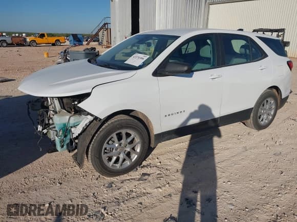✅ 2022 Chevrolet Equinox LS • VIN: 3GNAXHEVXNS167640 • Lot: 43376506. Listed on IAAI with 70,014 mi. Free auction sales archive from the USA and detailed vehicle history report at DreamBid. Image 20.