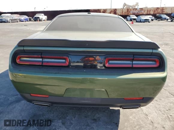 ✅ 2022 Dodge Challenger SXT • VIN: 2C3CDZAG2NH179151 • Lot: 69188354. Wystawiony na Copart z przebiegiem 19 465 mil. Bezpłatny archiwum sprzedaży aukcyjnych z USA i szczegółowy raport historii pojazdu na DreamBid. Zdjęcie 6.