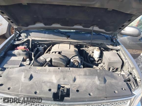 2012 Chevrolet Silverado 1500 LT z VIN 1GCPKSE7XCF216465, wystawiony jako IAAI lot #43358662 z przebiegiem 171 734 mil mil oraz . Historia ofert i sprzedaży dostępna na DreamBid. Obrazek 10.