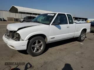 1995 Chevrolet S-10 LS с VIN 1GCCS1946SK113428, выставлен на аукционе Copart как лот 76366754 с пробегом 200 417 миль миль и Списание • Salvage title. История ставок и продаж доступна на DreamBid. Изображение 1.