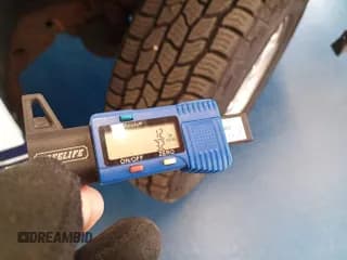 ✅ 2012 Chevrolet Colorado 1LT • VIN: 1GCJTCFEXC8160747 • Лот: 42401790. Опубликован ранее на IAAI с пробегом 130 103 миль. Бесплатный доступ к архиву аукционных продаж из США и подробный отчёт об истории автомобиля на DreamBid. Изображение 1.