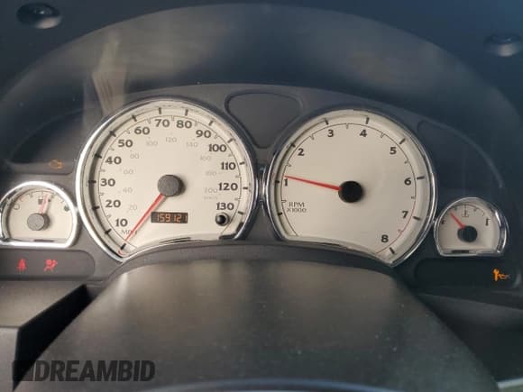 ✅ 2004 Saturn VUE V6 • VIN: 5GZCZ53474S837139 • Lot: 43388305. Wystawiony na Copart z przebiegiem 159 121 mil. Bezpłatny archiwum sprzedaży aukcyjnych z USA i szczegółowy raport historii pojazdu na DreamBid. Zdjęcie 9.