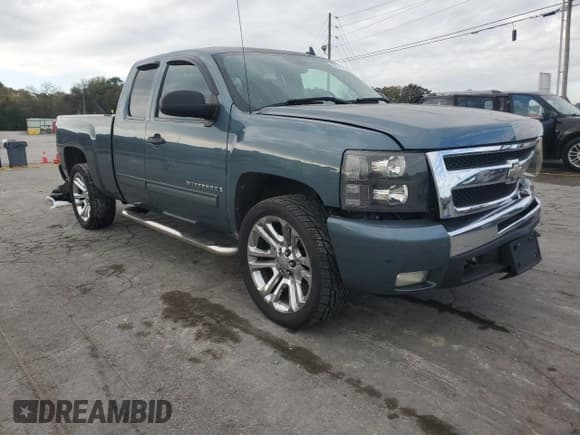 ✅ 2009 Chevrolet Silverado 1500 LT • VIN: 1GCEC29009Z178396 • Lot: 89517875. Listed on Copart with 258,936 mi. Free auction sales archive from the USA and detailed vehicle history report at DreamBid. Image 4.