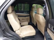 ✅ 2017 Ford Explorer XLT • VIN: 1FM5K8D85HGA97712 • Lot: 42386788. Wystawiony na IAAI z przebiegiem 152 537 mil. Bezpłatny archiwum sprzedaży aukcyjnych z USA i szczegółowy raport historii pojazdu na DreamBid. Zdjęcie 8.