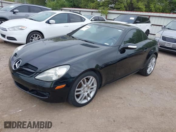 ✅ 2008 Mercedes-Benz SLK 280 • VIN: WDBWK54F78F178141 • Lot: 41934088. Wystawiony na IAAI z przebiegiem 95 982 mil. Bezpłatny archiwum sprzedaży aukcyjnych z USA i szczegółowy raport historii pojazdu na DreamBid. Zdjęcie 2.