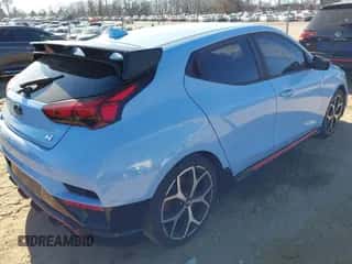 2019 Hyundai Veloster N z VIN KMHT36AH3KU002005, wystawiony jako IAAI lot #41499062 z przebiegiem 91 012 mil mil oraz . Historia ofert i sprzedaży dostępna na DreamBid. Obrazek 4.
