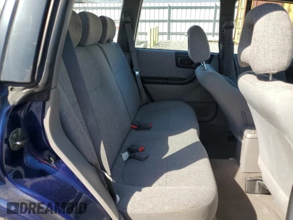 ✅ 2002 Subaru Forester L • VIN: JF1SF63582H725809 • Lot: 73168134. Listed on Copart with 183,368 mi. Free auction sales archive from the USA and detailed vehicle history report at DreamBid. Image 11.