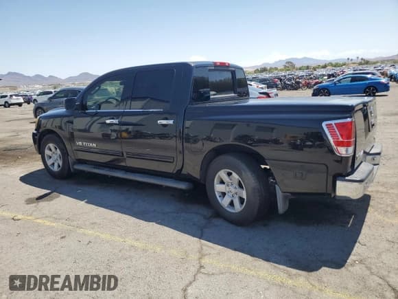 ✅ 2005 Nissan Titan XE • VIN: 1N6AA07A25N576325 • Лот: 60102785. Опубликован ранее на Copart с пробегом 125 804 миль. Бесплатный доступ к архиву аукционных продаж из США и подробный отчёт об истории автомобиля на DreamBid. Изображение 2.