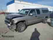2000 Chevrolet Silverado 2500 LT z VIN 1GCGK29U8YE391391, wystawiony jako Copart lot #48736325 z przebiegiem 205 459 mil mil oraz Szkoda całkowita • Salvage title. Historia ofert i sprzedaży dostępna na DreamBid. Obrazek 1.