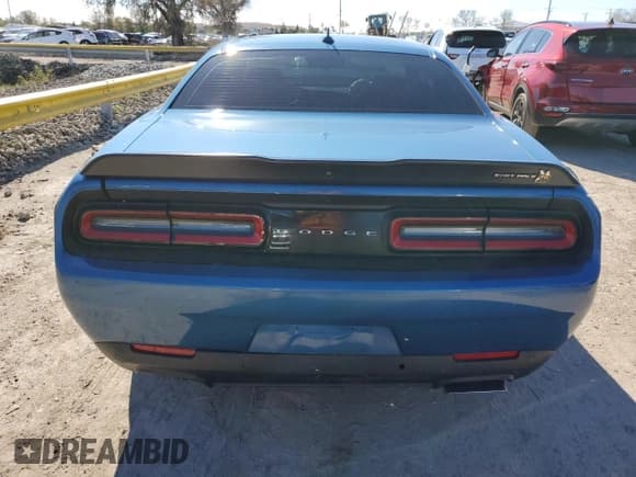 ✅ 2021 Dodge Challenger R/T Scat Pack • VIN: 2C3CDZFJ0MH673785 • Lot: 39133573. Listed on Copart with 7,678 mi. Free auction sales archive from the USA and detailed vehicle history report at DreamBid. Image 6.