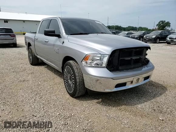 ✅ 2021 Ram 1500 SLT • VIN: 1C6RR6LG5MS539045 • Lot: 69245085. Wystawiony na Copart z przebiegiem 73 799 mil. Bezpłatny archiwum sprzedaży aukcyjnych z USA i szczegółowy raport historii pojazdu na DreamBid. Zdjęcie 14.