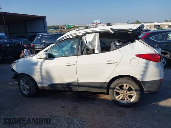✅ 2013 Hyundai Tucson GLS • VIN: KM8JU3AC4DU672737 • Лот: 43443555. Размещён на IAAI с пробегом Не указан миль. Получите бесплатный доступ к архиву аукционных продаж из США и посмотрите подробный отчёт об истории автомобиля на DreamBid. Изображение 14.