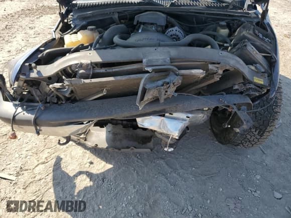 ✅ 2000 Chevrolet Silverado 1500 LS • VIN: 2GCEK19T1Y1378167 • Лот: 80843155. Опубликован ранее на Copart с пробегом 230 611 миль. Бесплатный доступ к архиву аукционных продаж из США и подробный отчёт об истории автомобиля на DreamBid. Изображение 11.