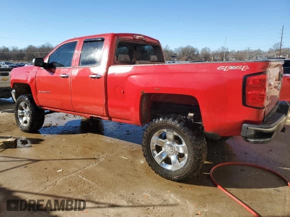 ✅ 2015 Chevrolet Silverado 1500 LS • VIN: 1GCVKPEC4FZ329557 • Лот: 39958624. Опубликован ранее на Copart с пробегом Не указан. Бесплатный доступ к архиву аукционных продаж из США и подробный отчёт об истории автомобиля на DreamBid. Изображение 2.
