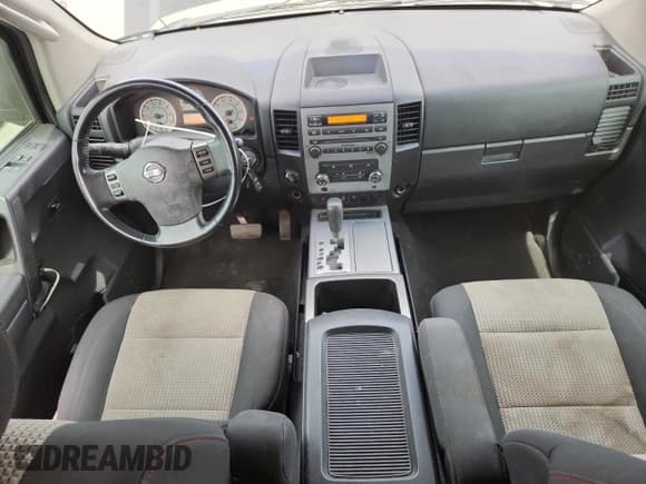 ✅ 2008 Nissan Titan XE • VIN: 1N6BA06C98N327533 • Lot: 70507605. Listed on Copart with 147,036 mi. Free auction sales archive from the USA and detailed vehicle history report at DreamBid. Image 8.