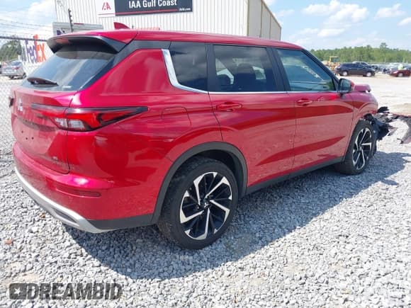 ✅ 2024 Mitsubishi Outlander SE • VIN: JA4J4VA89RZ019708 • Лот: 43197438. Опубликован ранее на IAAI с пробегом 42 240 миль. Бесплатный доступ к архиву аукционных продаж из США и подробный отчёт об истории автомобиля на DreamBid. Изображение 4.