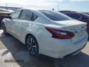 ✅ 2017 Nissan Altima SV • VIN: 1N4AL3AP4HC113278 • Lot: 43838769. Listed on IAAI with 209,424 mi. Free auction sales archive from the USA and detailed vehicle history report at DreamBid. Image 6.