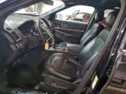 ✅ 2017 Ford Explorer Sport • VIN: 1FM5K8GT4HGD75158 • Lot: 94588755. Wystawiony na Copart z przebiegiem 88 458 mil. Bezpłatny archiwum sprzedaży aukcyjnych z USA i szczegółowy raport historii pojazdu na DreamBid. Zdjęcie 7.