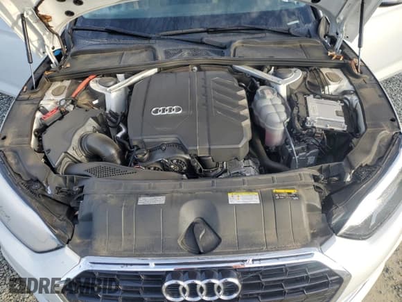 ✅ 2022 Audi A5 Sportback Premium • VIN: WAUABDF55NA015701 • Лот: 45799575. Опубликован ранее на Copart с пробегом 38 878 миль. Бесплатный доступ к архиву аукционных продаж из США и подробный отчёт об истории автомобиля на DreamBid. Изображение 11.