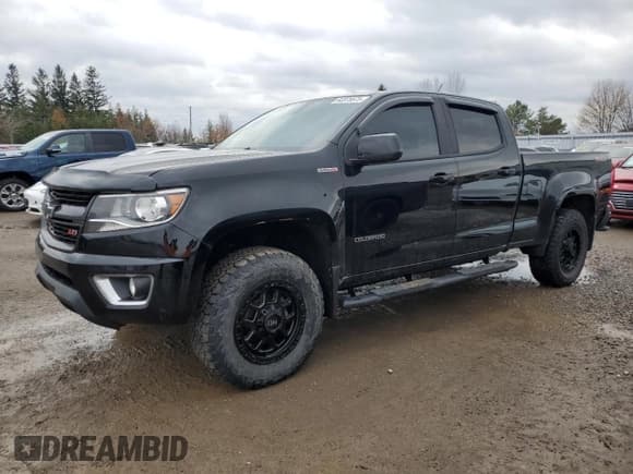 ✅ 2018 Chevrolet Colorado 4WD Z71 • VIN: 1GCPTDE11J1325959 • Лот: 92375575. Опубликован ранее на Copart с пробегом 121 511 миль. Бесплатный доступ к архиву аукционных продаж из США и подробный отчёт об истории автомобиля на DreamBid. Изображение 1.
