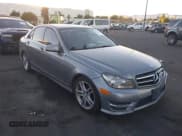 ✅ 2014 Mercedes-Benz C 250 Sport • VIN: WDDGF4HB5ER316335 • Lot: 43574865. Wystawiony na IAAI z przebiegiem 136 170 mil. Bezpłatny archiwum sprzedaży aukcyjnych z USA i szczegółowy raport historii pojazdu na DreamBid. Zdjęcie 1.