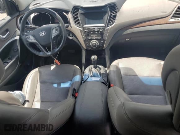 ✅ 2018 Hyundai Santa Fe 2.4L • VIN: 5NMZU3LB2JH103190 • Лот: 60110414. Опубликован ранее на Copart с пробегом 79 485 миль. Бесплатный доступ к архиву аукционных продаж из США и подробный отчёт об истории автомобиля на DreamBid. Изображение 8.