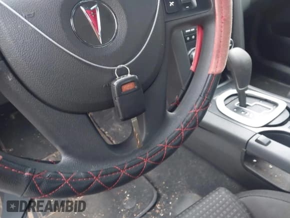 ✅ 2008 Pontiac G8 • VIN: 6G2ER57748L150318 • Лот: 43890731. Опубликован ранее на IAAI с пробегом 102 697 миль. Бесплатный доступ к архиву аукционных продаж из США и подробный отчёт об истории автомобиля на DreamBid. Изображение 11.