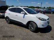 ✅ 2014 Hyundai Tucson SE • VIN: KM8JUCAG0EU884684 • Lot: 55113485. Wystawiony na Copart z przebiegiem 113 118 mil. Bezpłatny archiwum sprzedaży aukcyjnych z USA i szczegółowy raport historii pojazdu na DreamBid. Zdjęcie 4.