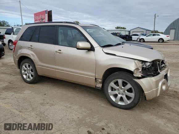✅ 2012 Suzuki Grand Vitara Limited • VIN: JS3TD0D78C4100175 • Lot: 90489365. Listed on Copart with 184,233 mi. Free auction sales archive from the USA and detailed vehicle history report at DreamBid. Image 4.