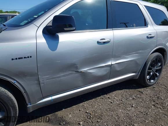 2021 Dodge Durango R/T with VIN 1C4SDJCT5MC559105, listed as a IAAI auction lot 39540856 with 36,487 mi miles and . Bid and sale history available at DreamBid. Image 17.