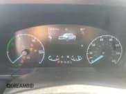 ✅ 2024 Ford Maverick XLT • VIN: 3FTTW8H32RRB19643 • Lot: 84708395. Wystawiony na Copart z przebiegiem 16 906 mil. Bezpłatny archiwum sprzedaży aukcyjnych z USA i szczegółowy raport historii pojazdu na DreamBid. Zdjęcie 9.