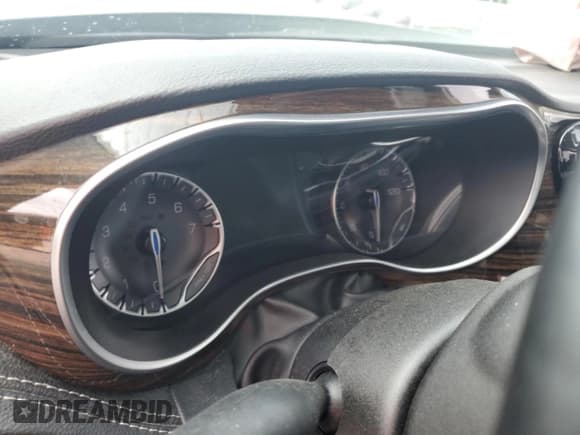 ✅ 2022 Chrysler Pacifica Limited • VIN: 2C4RC1GG7NR124058 • Лот: 67666245. Опубликован ранее на Copart с пробегом Не указан. Бесплатный доступ к архиву аукционных продаж из США и подробный отчёт об истории автомобиля на DreamBid. Изображение 9.