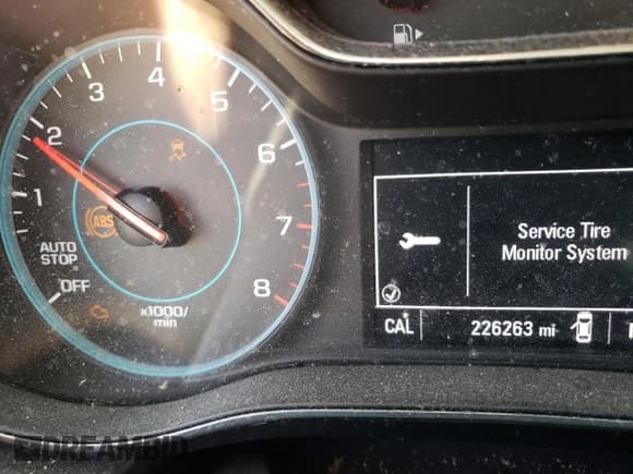 ✅ 2017 Chevrolet Cruze LS • VIN: 1G1BC5SM3H7194631 • Лот: 62770332. Опубликован ранее на Copart с пробегом 226 263 миль. Бесплатный доступ к архиву аукционных продаж из США и подробный отчёт об истории автомобиля на DreamBid. Изображение 8.