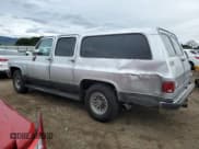 ✅ 1990 GMC Suburban • VIN: 1GKGR26N7LF537148 • Lot: 45388815. Wystawiony na Copart z przebiegiem 265 951 mil. Bezpłatny archiwum sprzedaży aukcyjnych z USA i szczegółowy raport historii pojazdu na DreamBid. Zdjęcie 2.
